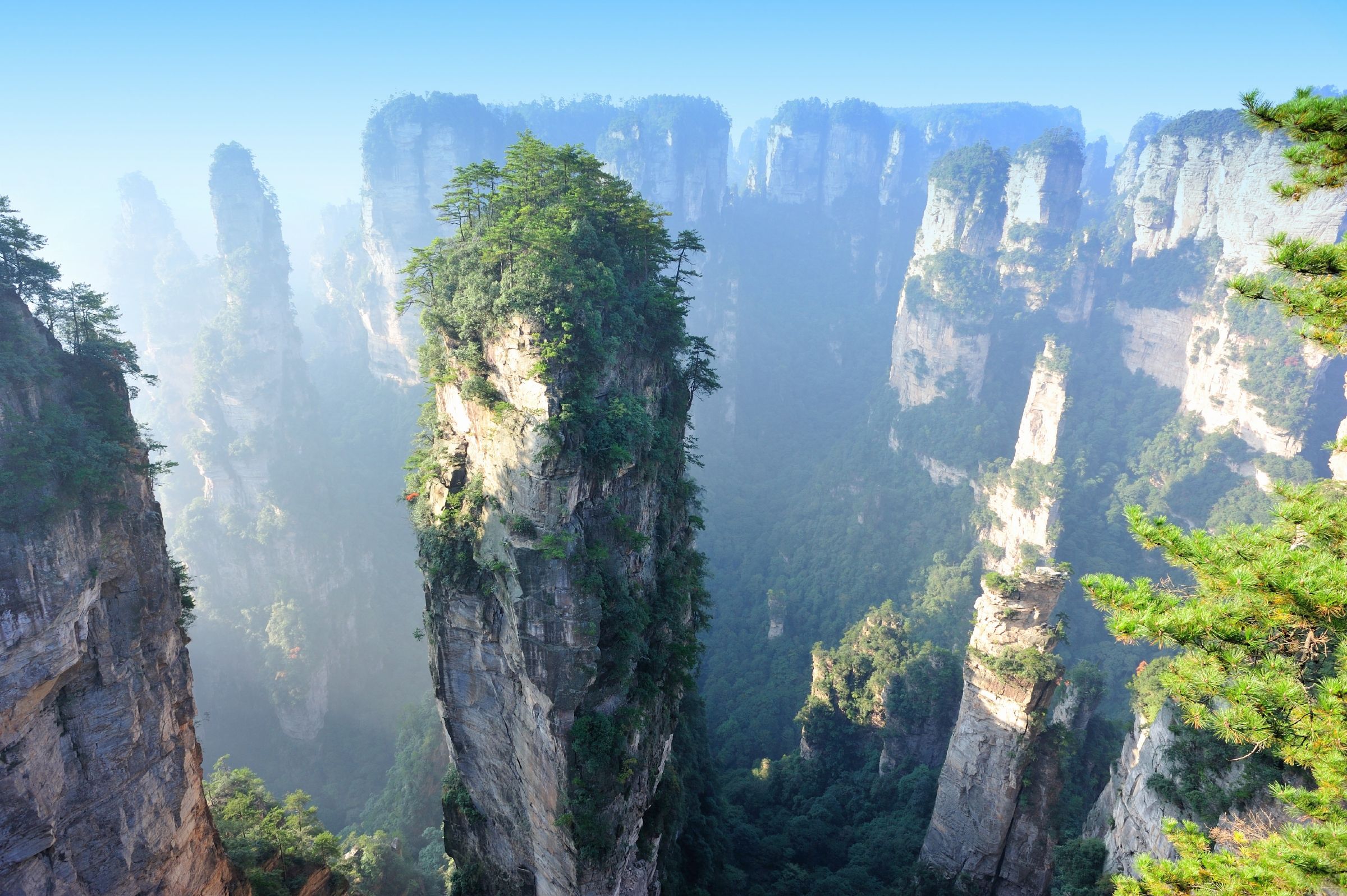 Небесные врата на горе Тяньмэнь в Китае &mdash; фото и видео