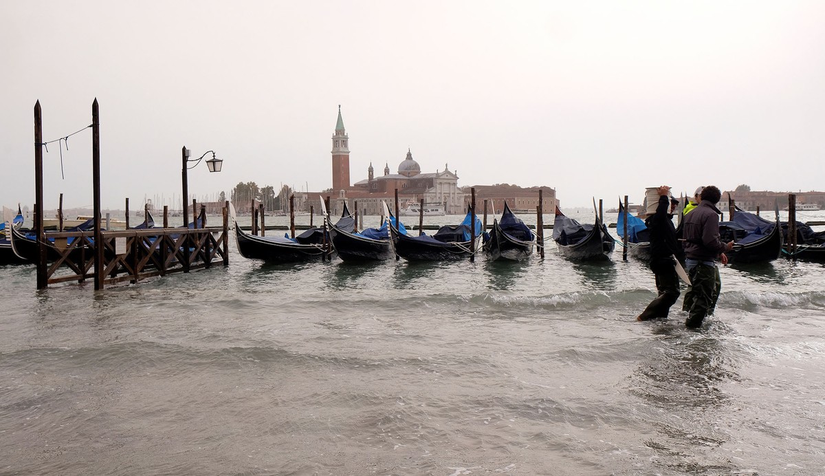 Новые шлюзы Венеции могут спасти её от еще одного разрушительного наводнения Новые шлюзы Венеции могут спасти её от еще одного разрушительного наводнения