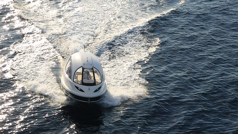 Итальянцы разработали футуристический катер &laquo;Jet Capsule&raquo;