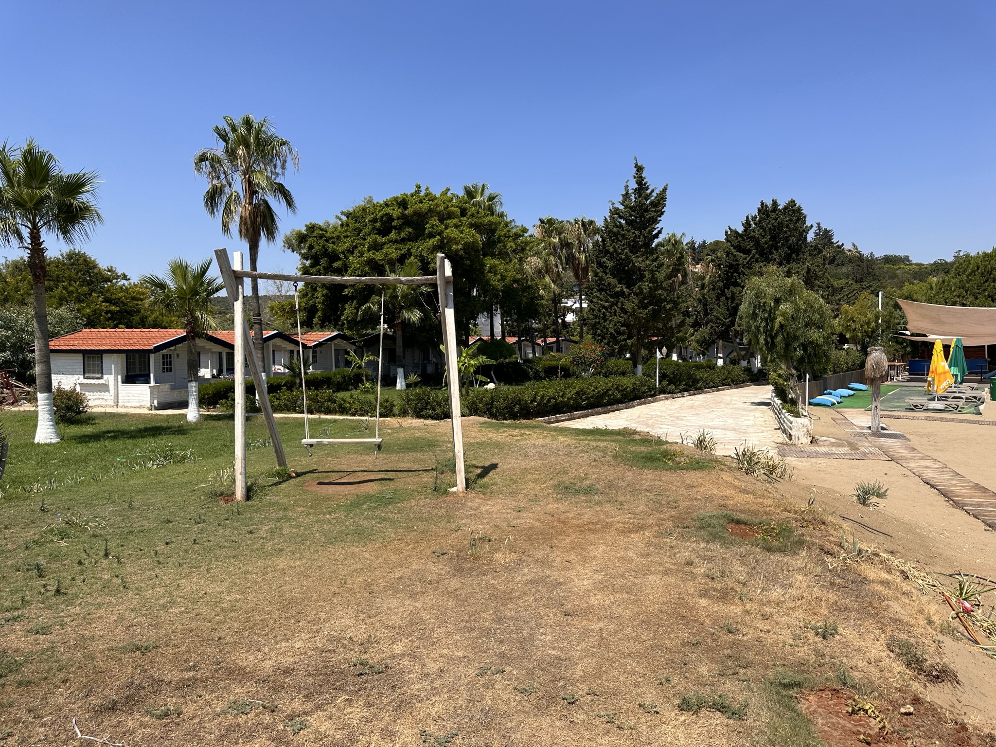 Пляж Ayaş Mersin Halk Plajı — 20 фото, как добраться из Мерсина Пляж Ayaş Mersin Halk Plajı — 20 фото, как добраться из Мерсина