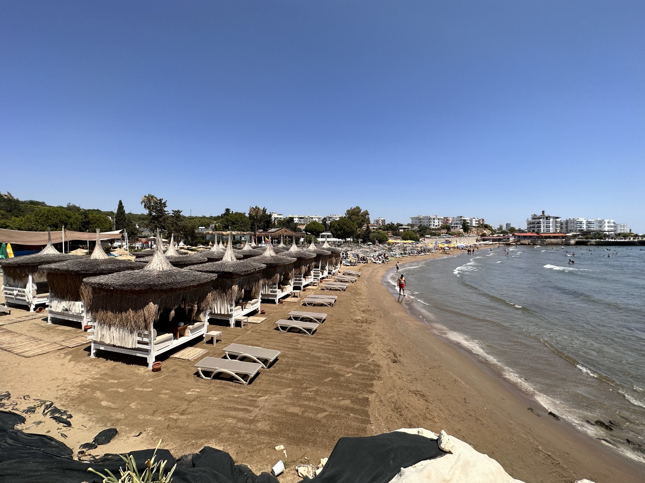 Пляж Ayaş Mersin Halk Plajı — 20 фото, как добраться из Мерсина Пляж Ayaş Mersin Halk Plajı — 20 фото, как добраться из Мерсина