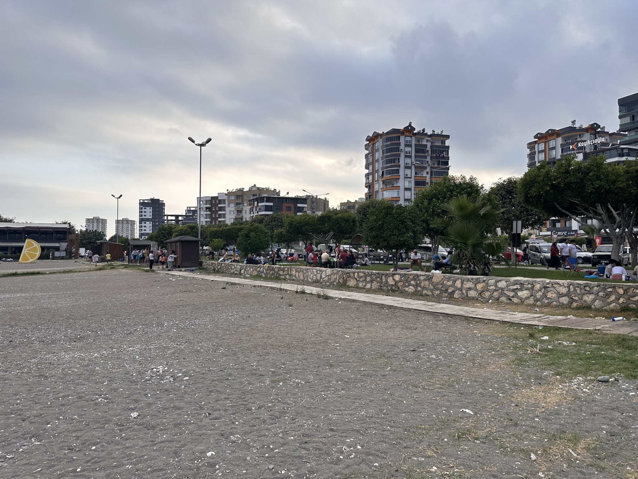 Пляжи Эрдемли (Erdemli) — 13 фото, как добраться из Мерсина Пляжи Эрдемли (Erdemli) — 13 фото, как добраться из Мерсина