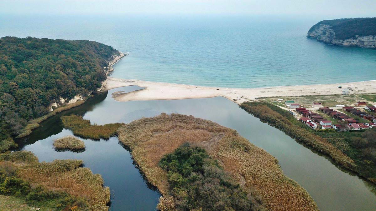 Пляжи рядом со Стамбулом &mdash; слева от Босфора, Чёрное море, Турция